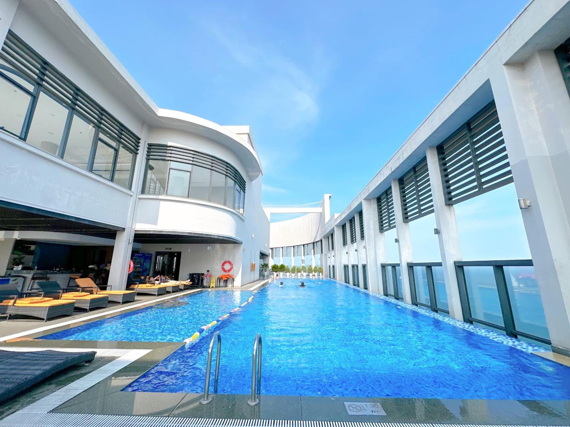Luxury Apt Opposite Mykhe Beach Đà Nẵng Exterior foto
